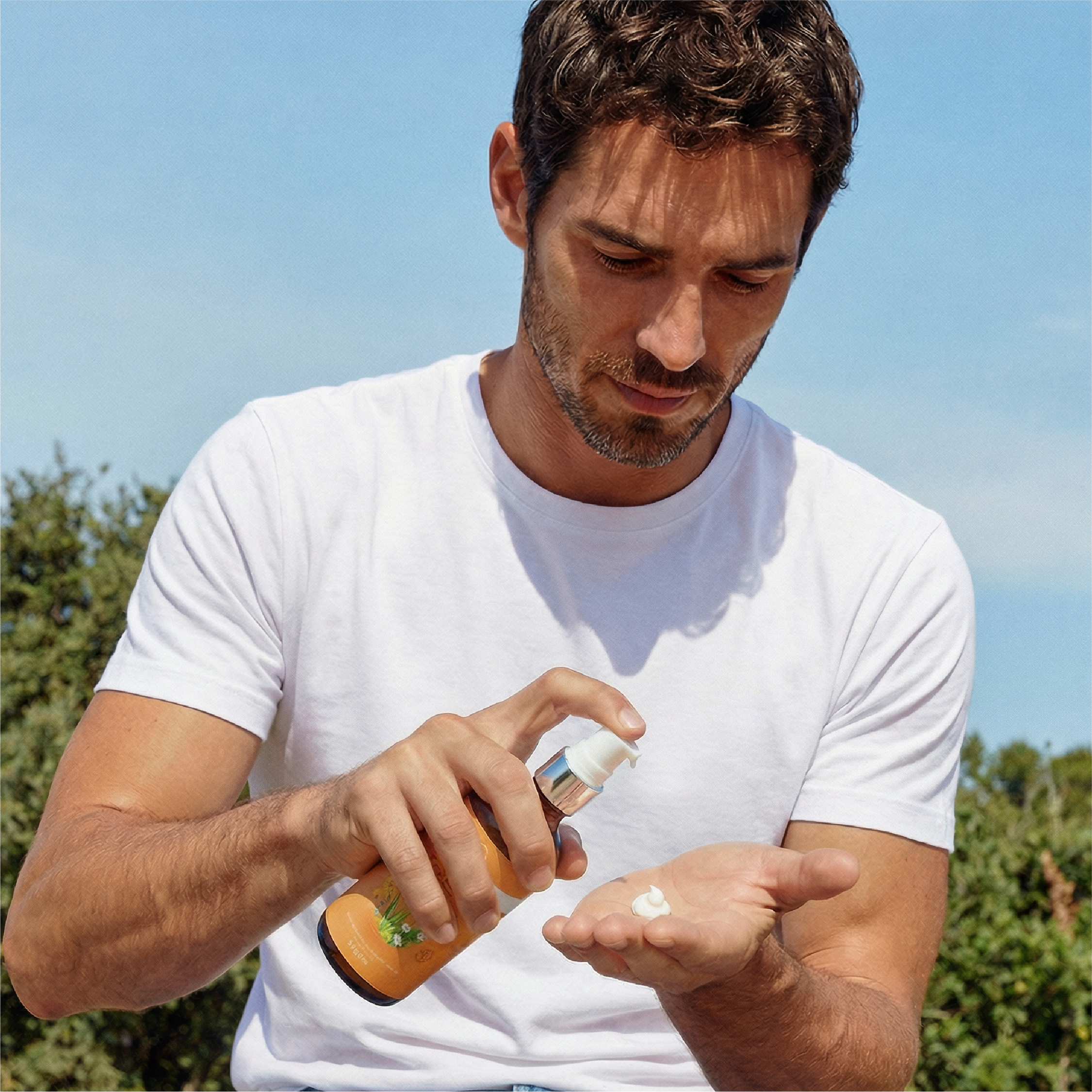 Protector Solar con extractos botánicos SPF50+