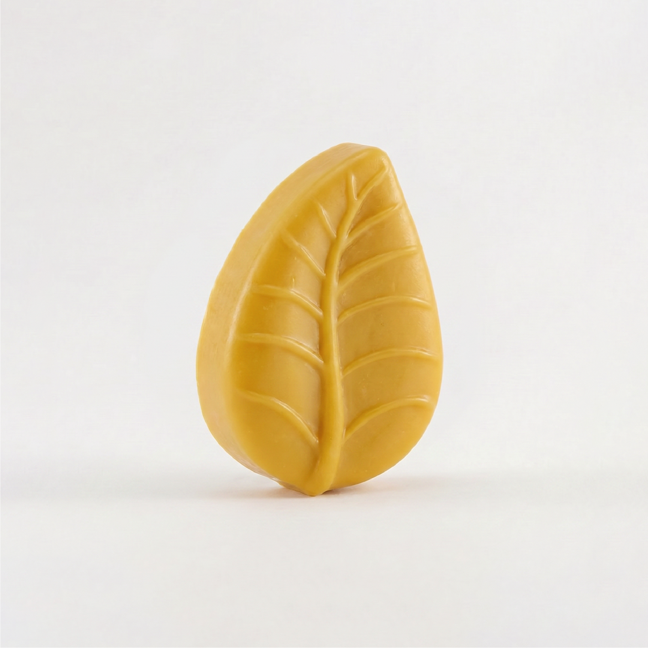 TRATAMIENTO CAPILAR SÓLIDO hidratante y nutritivo